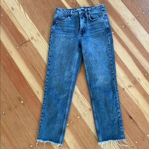 Topshop Straight Fit Grey Denim Ankle Jeans with Frayed Hem 26‎